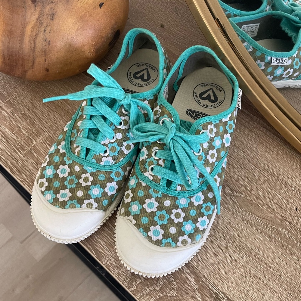Keen Vulcanized Floral Canvas Sneakers